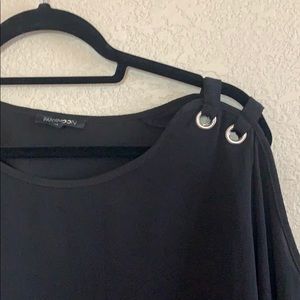 Black flows top